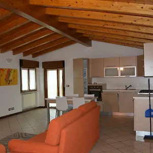 https://holiday-on-the-island.it-lombardy.com