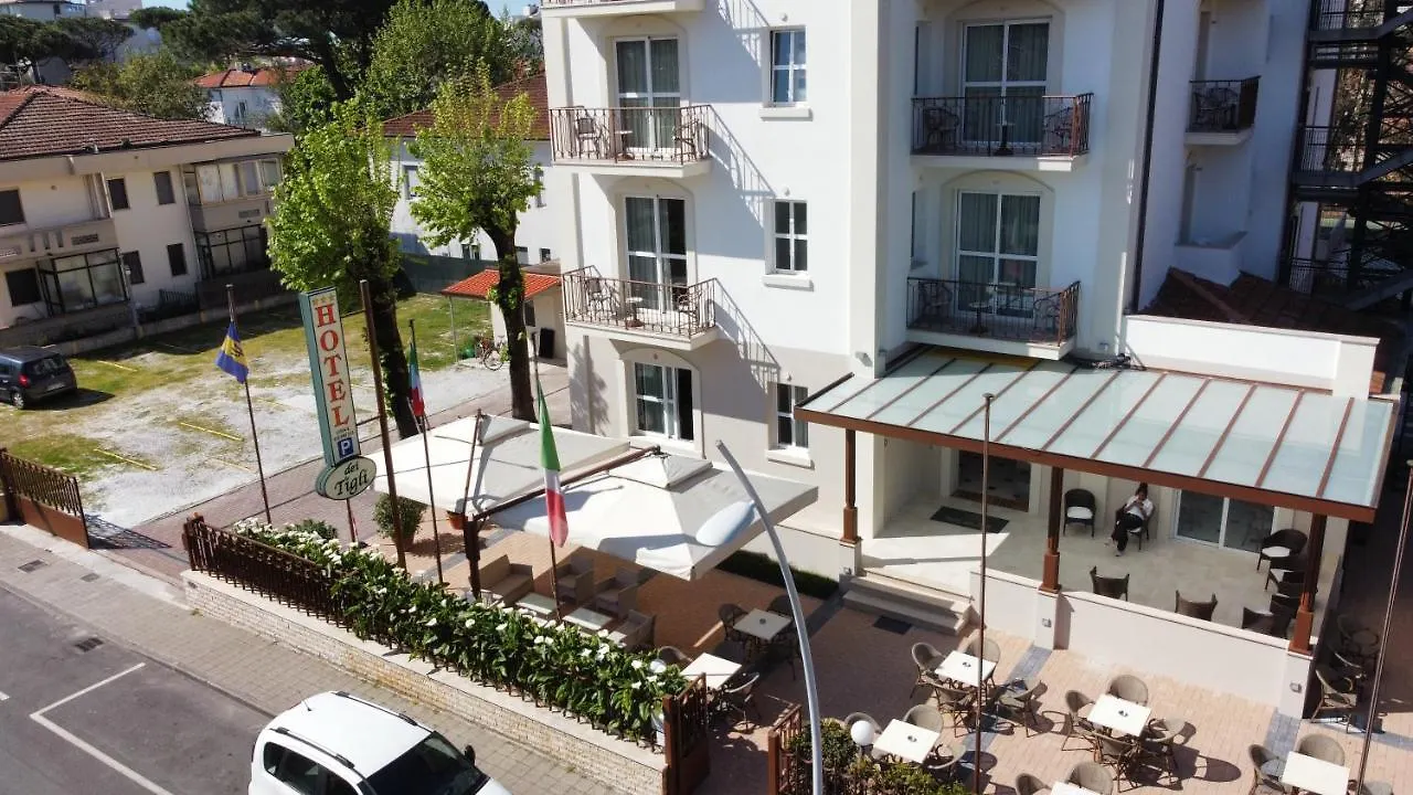 Hotel Dei Tigli Lido di Camaiore Italia