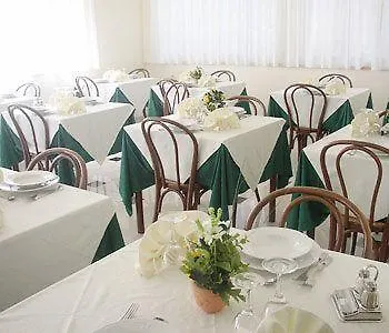 Hotel Dei Tigli Lido di Camaiore 3*,